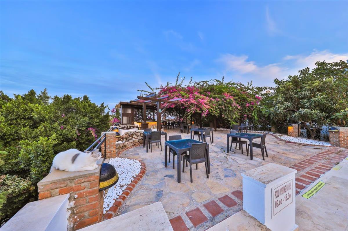 Mare Garden Hotel