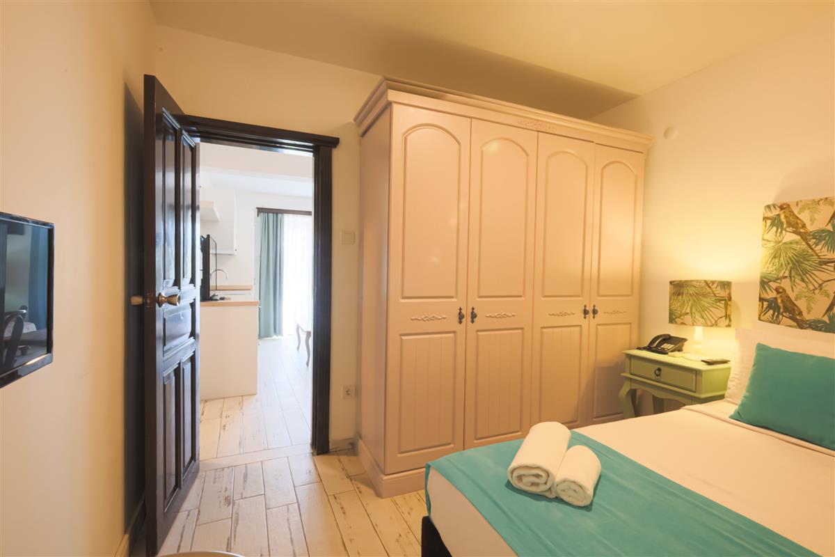 Mare Garden Hotel