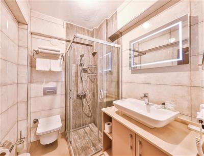 Mare Garden Hotel